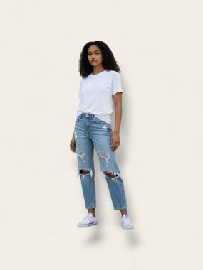 PacSun Light Blue Ripped Cropped Jeans